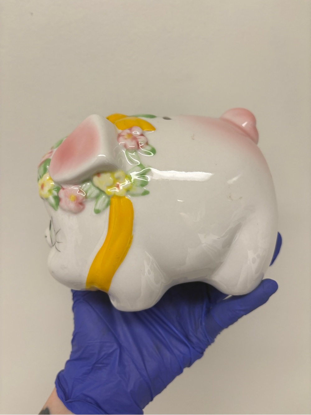 MCM Kitschy Ceramic Piggy Bank - Yellow Bow - Picture 3 of 10